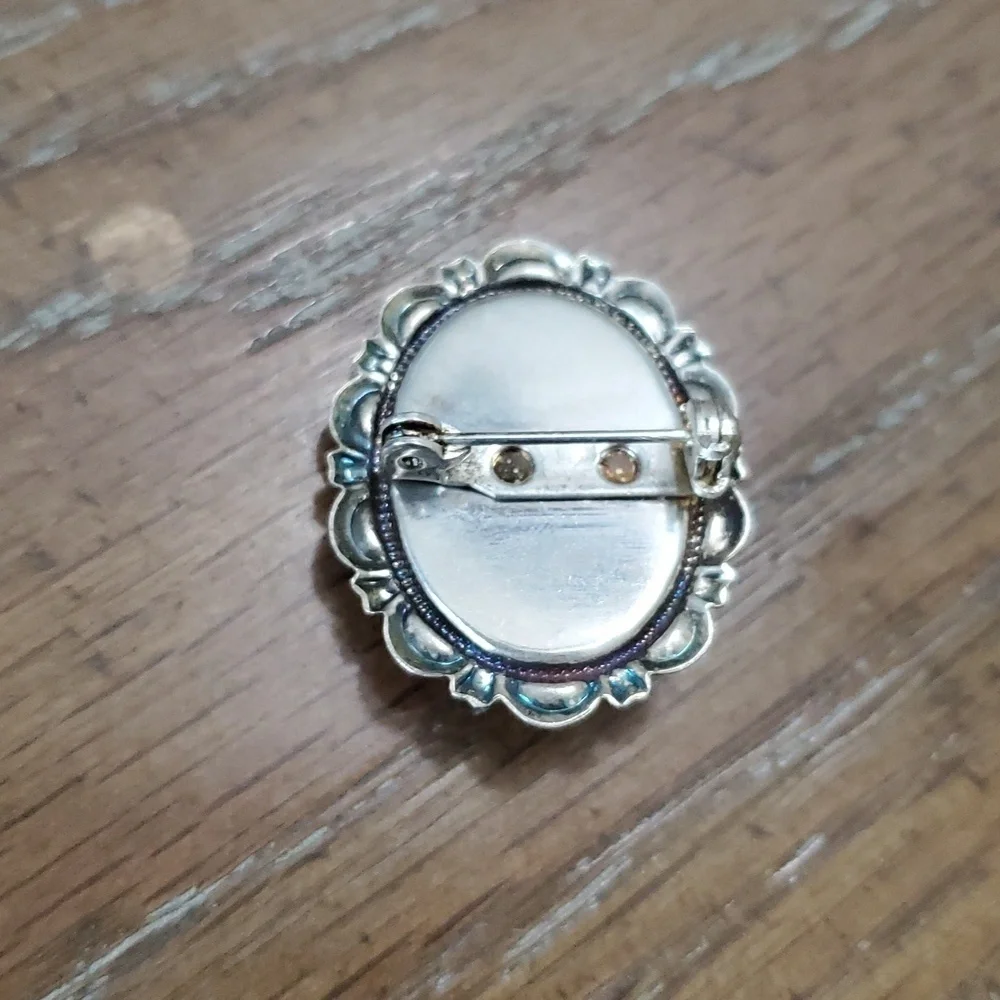 Blue and Silver Bird Cameo Brooch